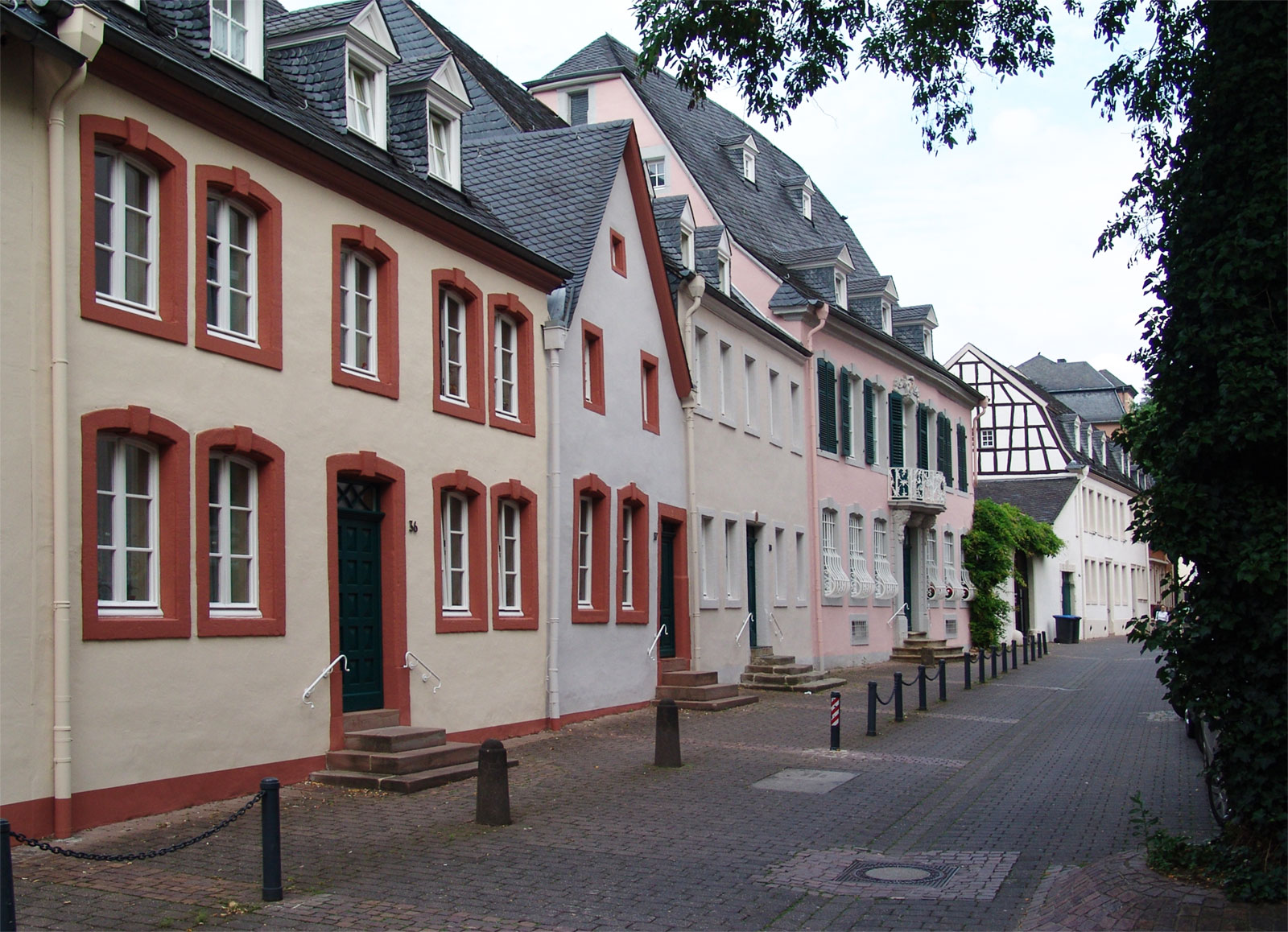 Denkmalgeschützte Häuser in der Krahnenstrasse