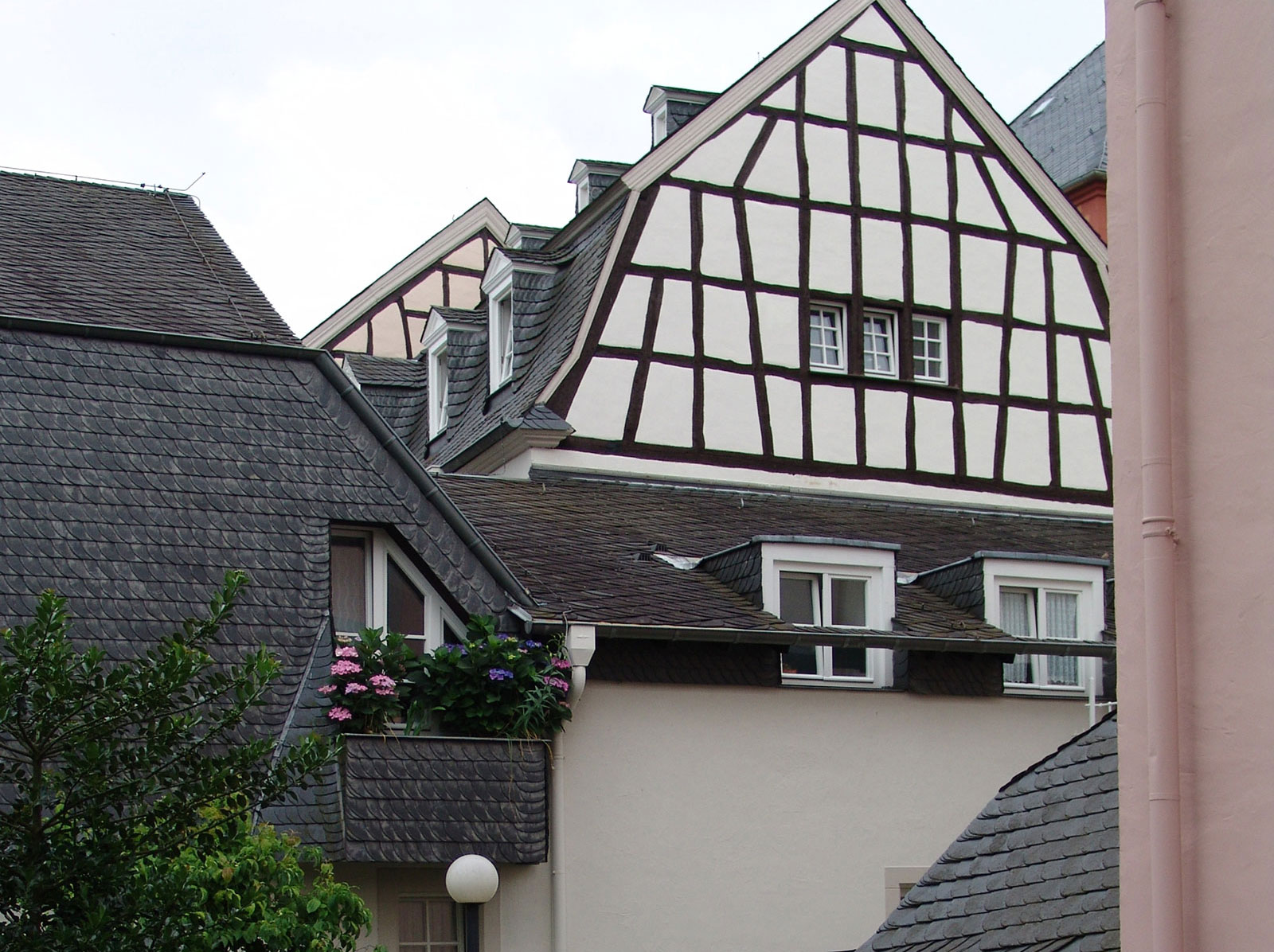 Ein denkmalgeschütztes Haus in der Altenwohnanlage Krahnenstraße